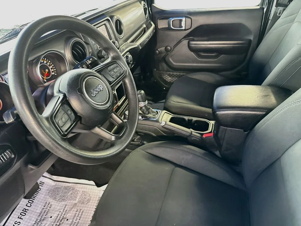 Used 2021 Black Jeep Unlimited Sport image 25
