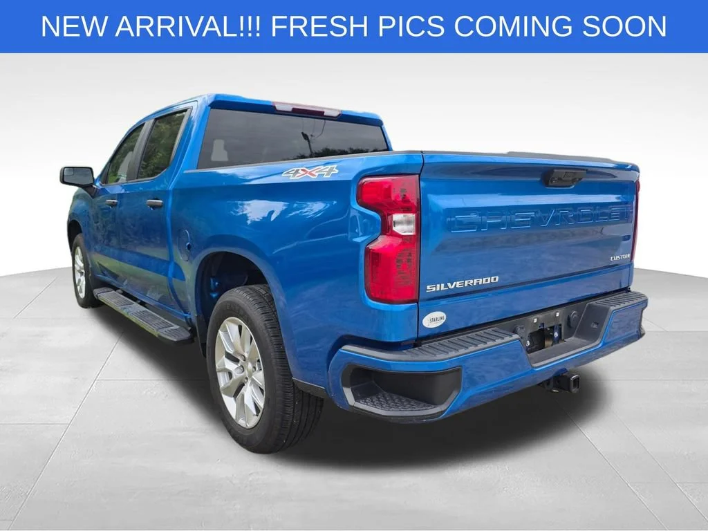 Used 2024 Glacier Blue Metallic Chevrolet Custom image 6