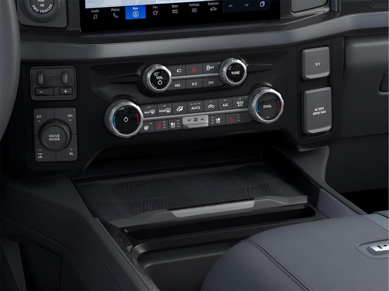 New 2026 Star White Metallic Tri-Coat Ford F-250® Platinum® image 15