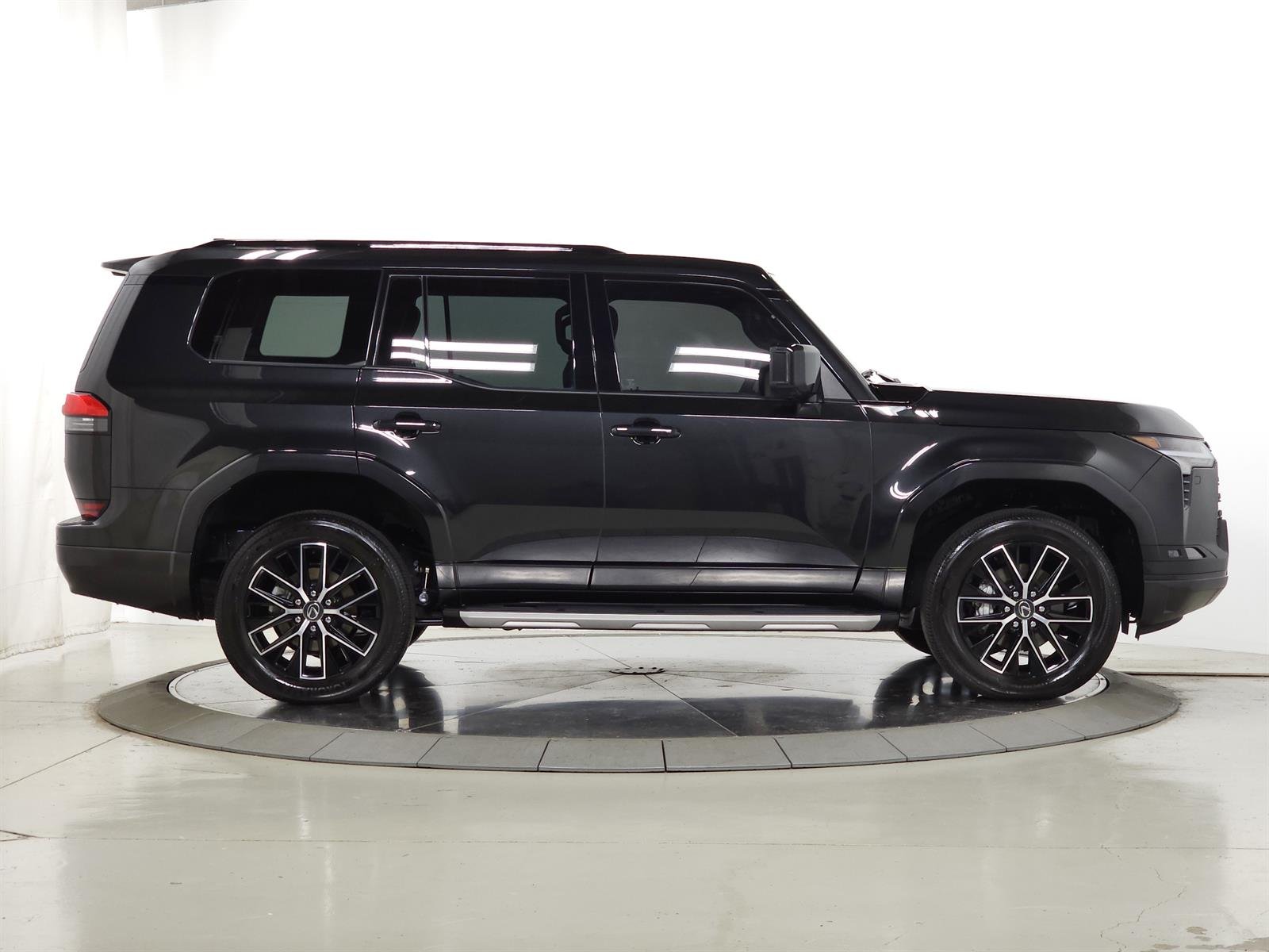 Used 2024 Black Lexus PREMIUM+ image 11