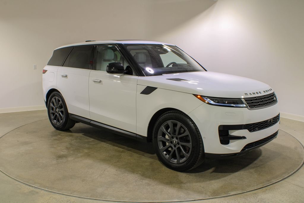 Certified Used 2023 Fuji White Land Rover SE image 7