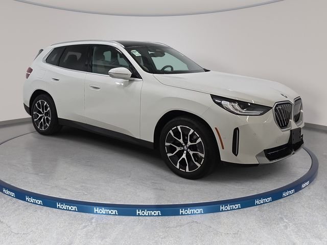 Certified Used 2026 Alpine White BMW 30 xDrive image 3