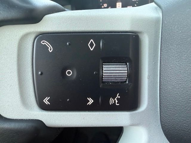Used 2023 Blue Land Rover SE image 20