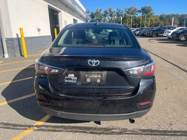Used 2019 Black Toyota LE image 4