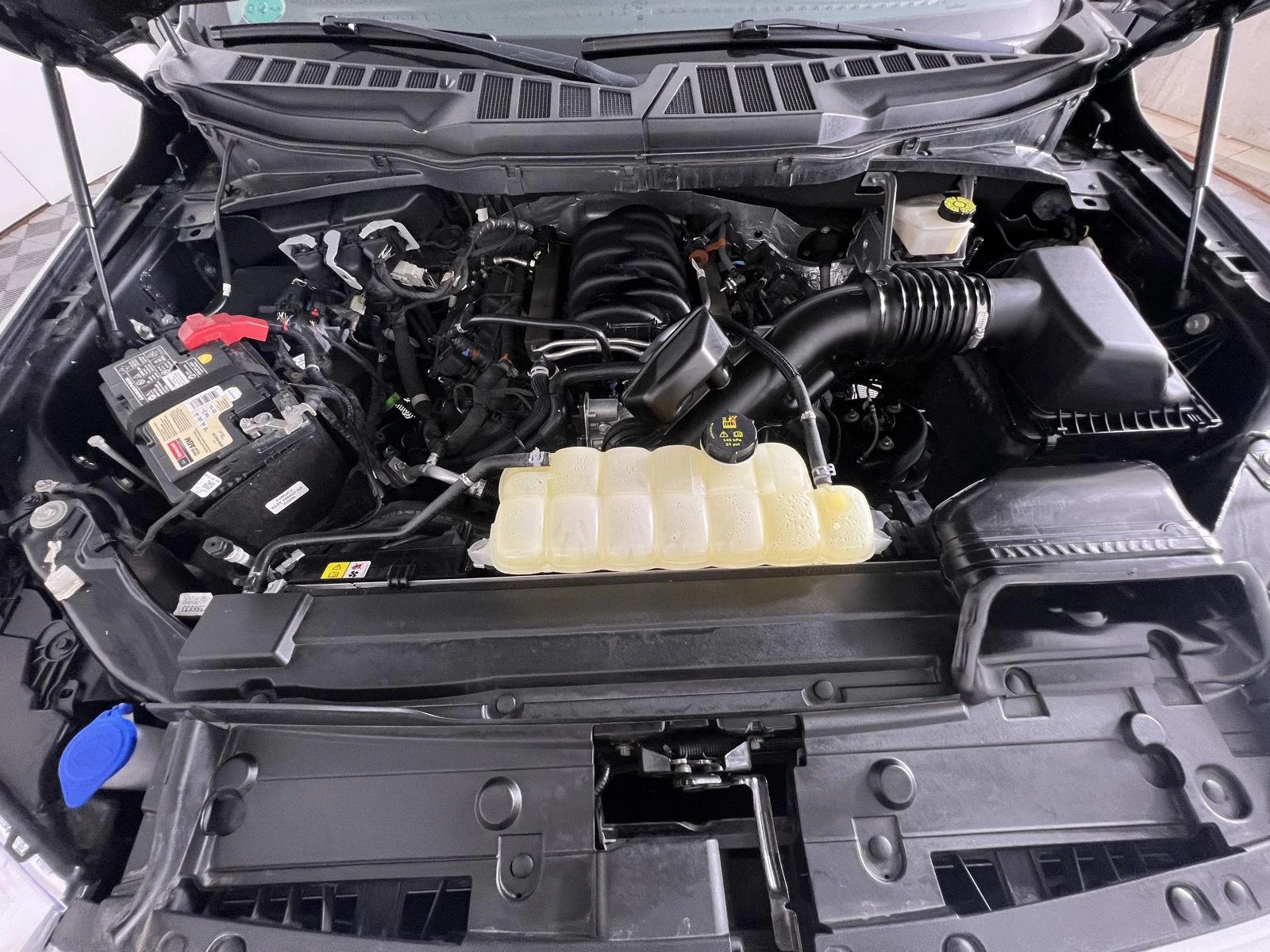 Used 2023 Carbonized Gray Ford XLT image 21