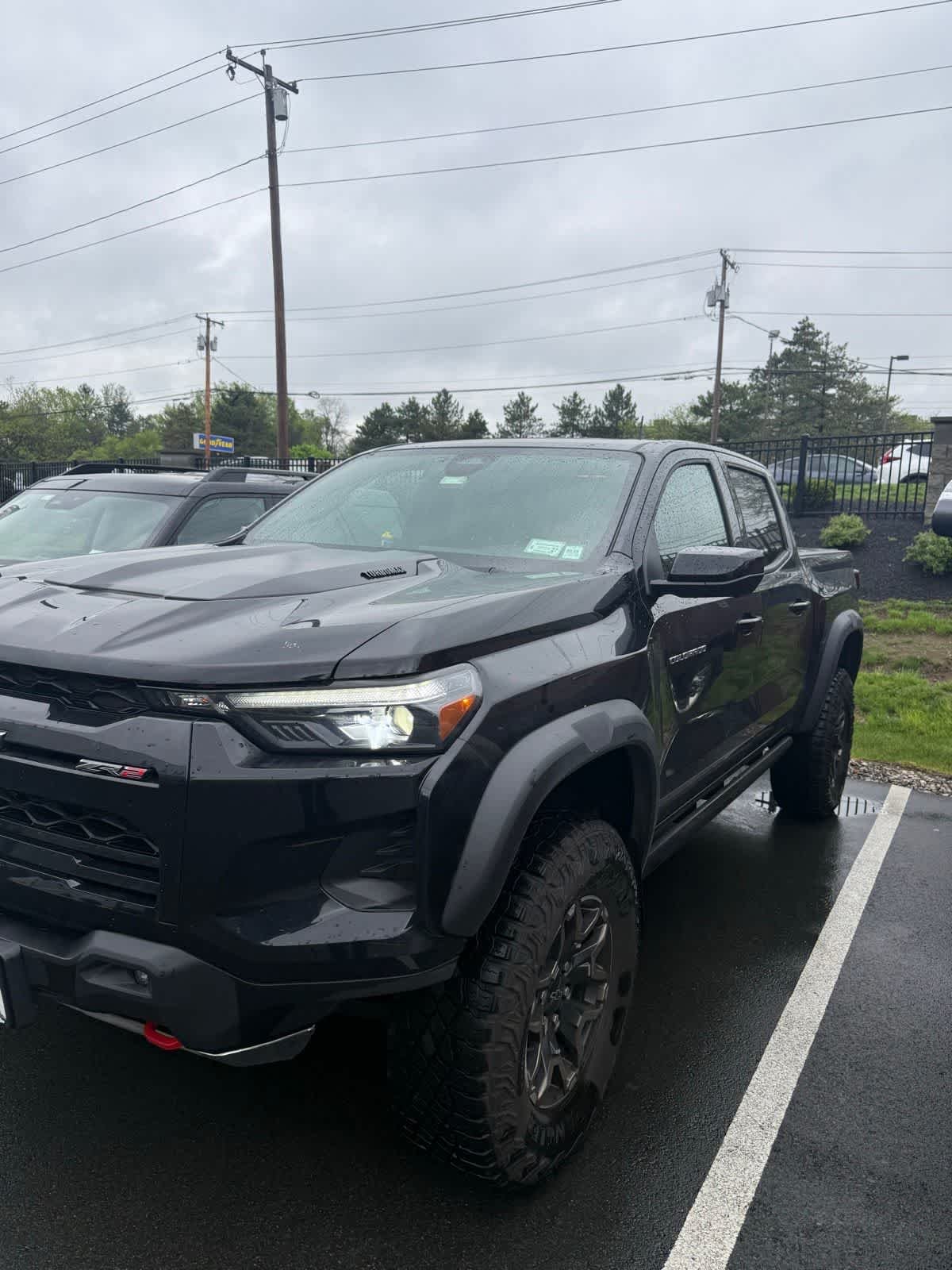2025 Chevrolet Colorado 4WD ZR2 Crew Cab Short Box's photo