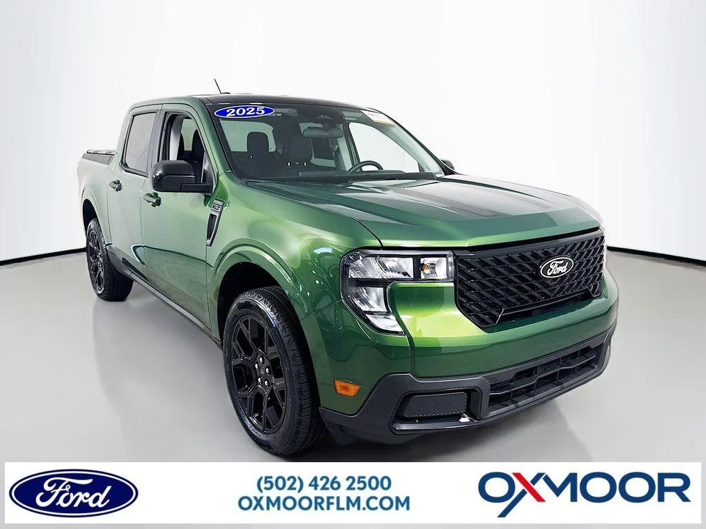 Certified Used 2025 Green Ford XLT image 1