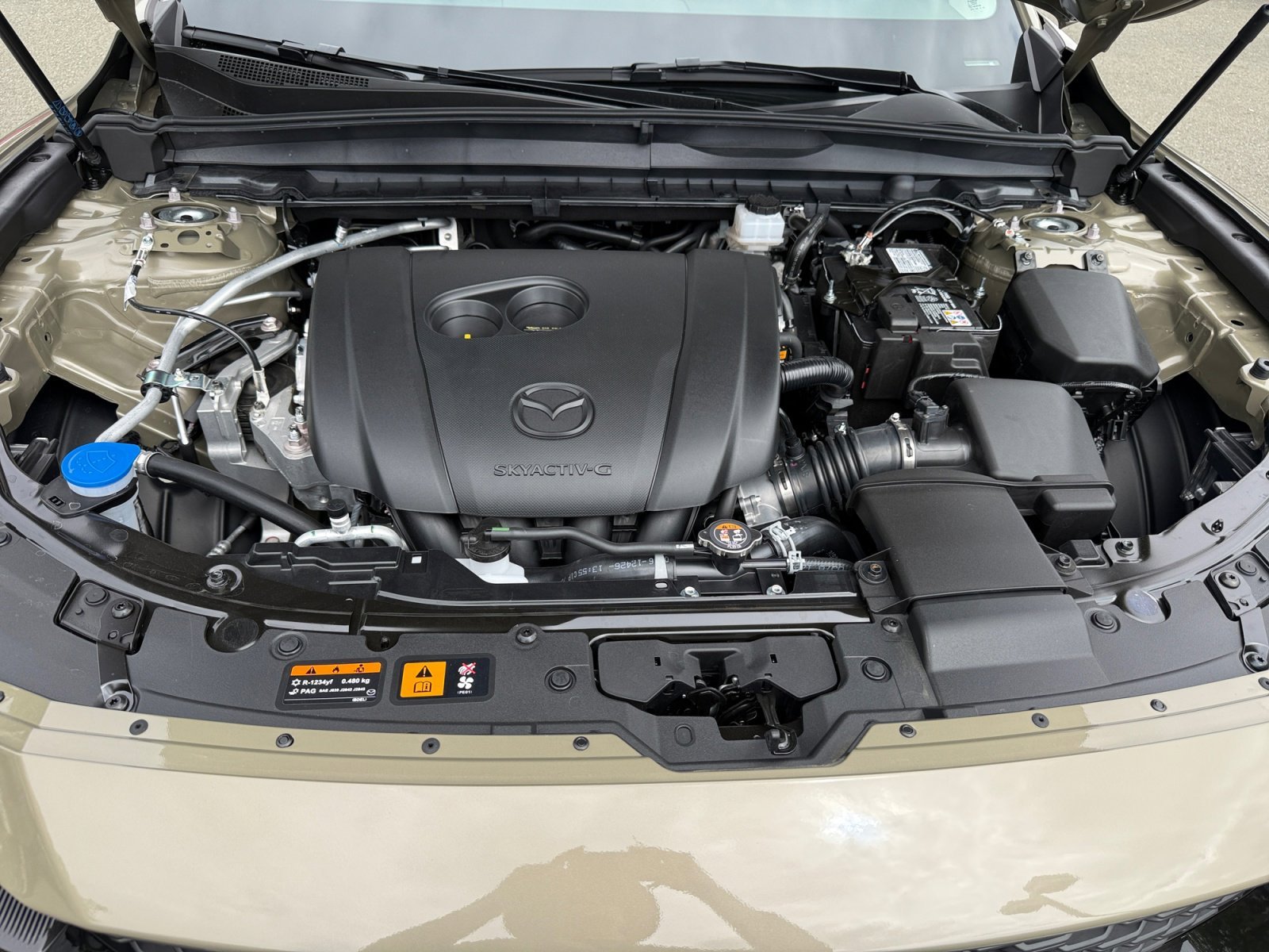 New 2026 Zircon Sand Metallic Mazda 2.5 S Meridian Edition image 20