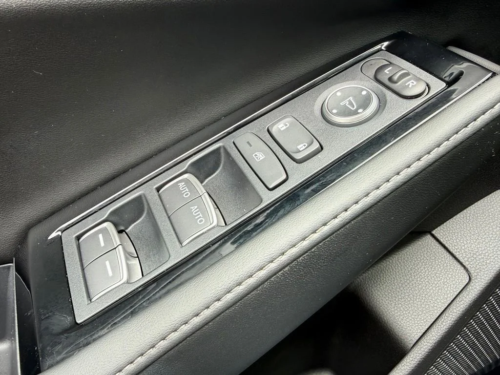2025 Honda Accord Hybrid Touring - Photo 69