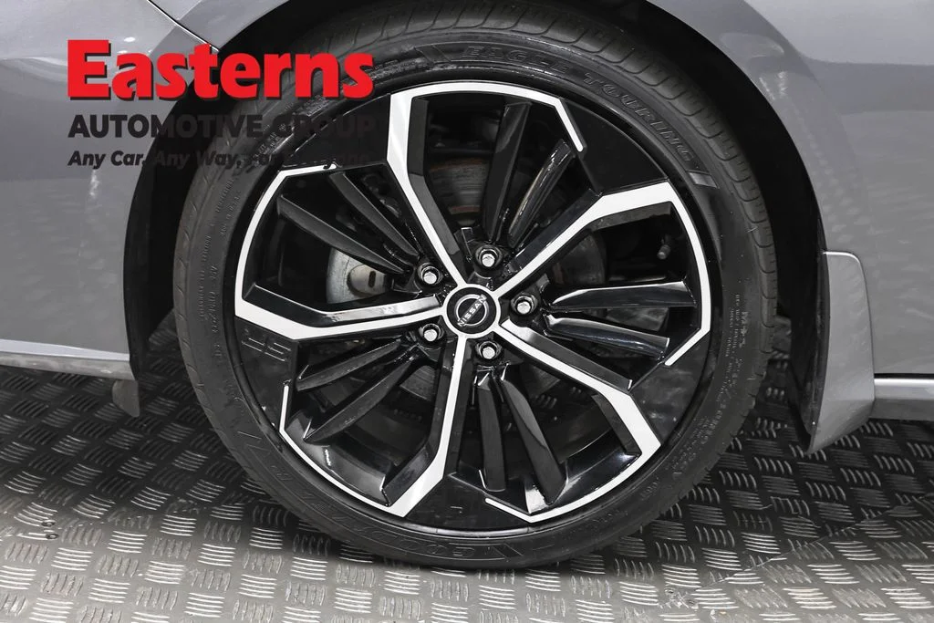 Used 2023 Gray Nissan 2.5 SR image 31