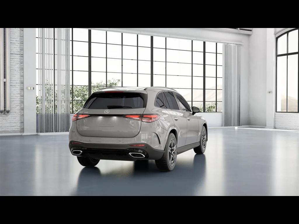 New 2026 Manufaktur Alpine Grey Mercedes-Benz GLC 300 4MATIC® image 18