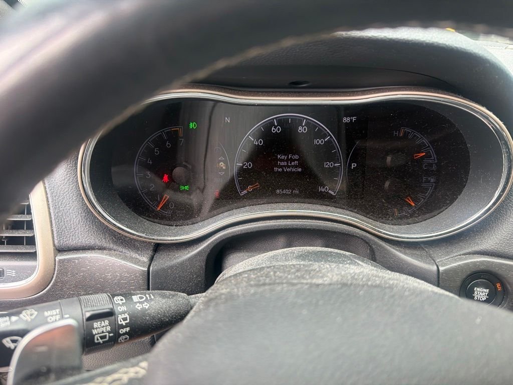 Used 2017 Silver Jeep Limited image 11