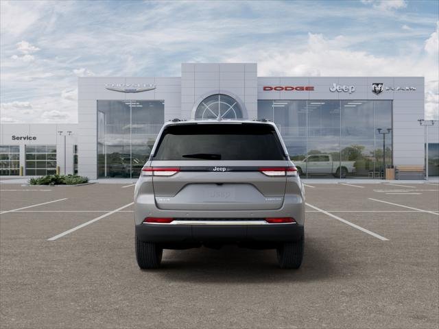 New 2026 Silver Zynith Exterior Paint Jeep Laredo 4x4 image 33