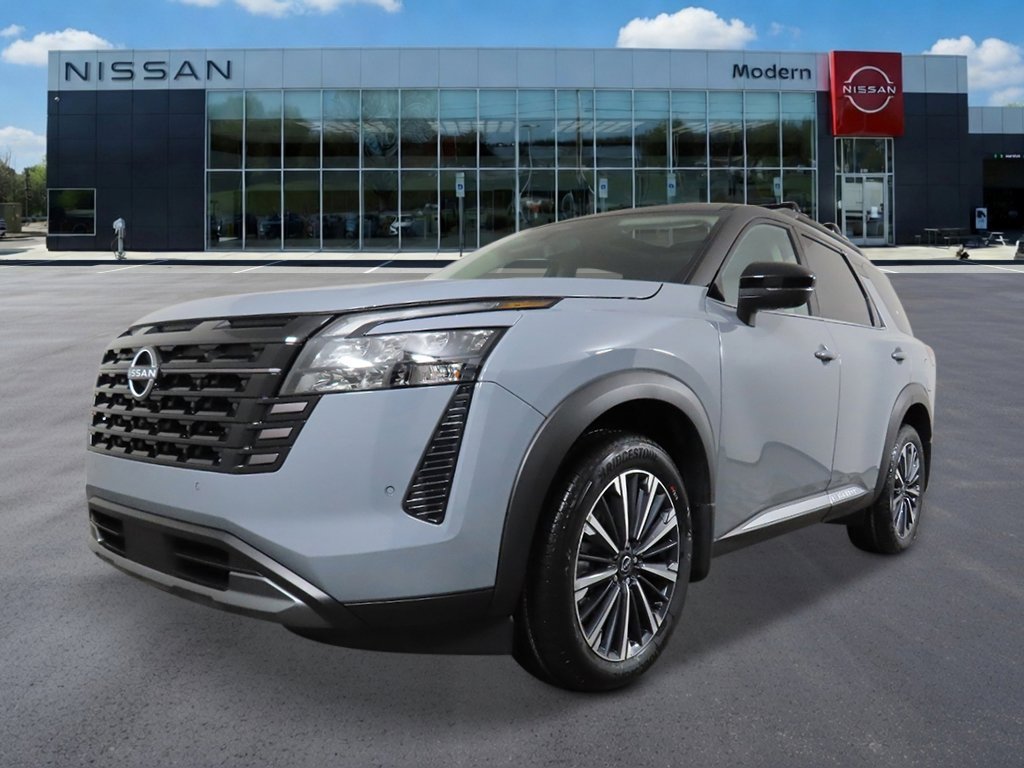 2026 Nissan Pathfinder Platinum 4WD's photo