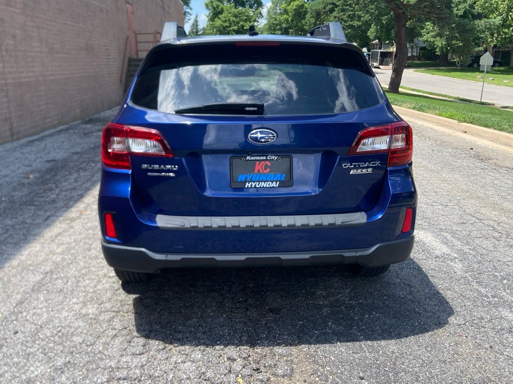 Used 2017 Lapis Blue Pearl Subaru Premium image 4