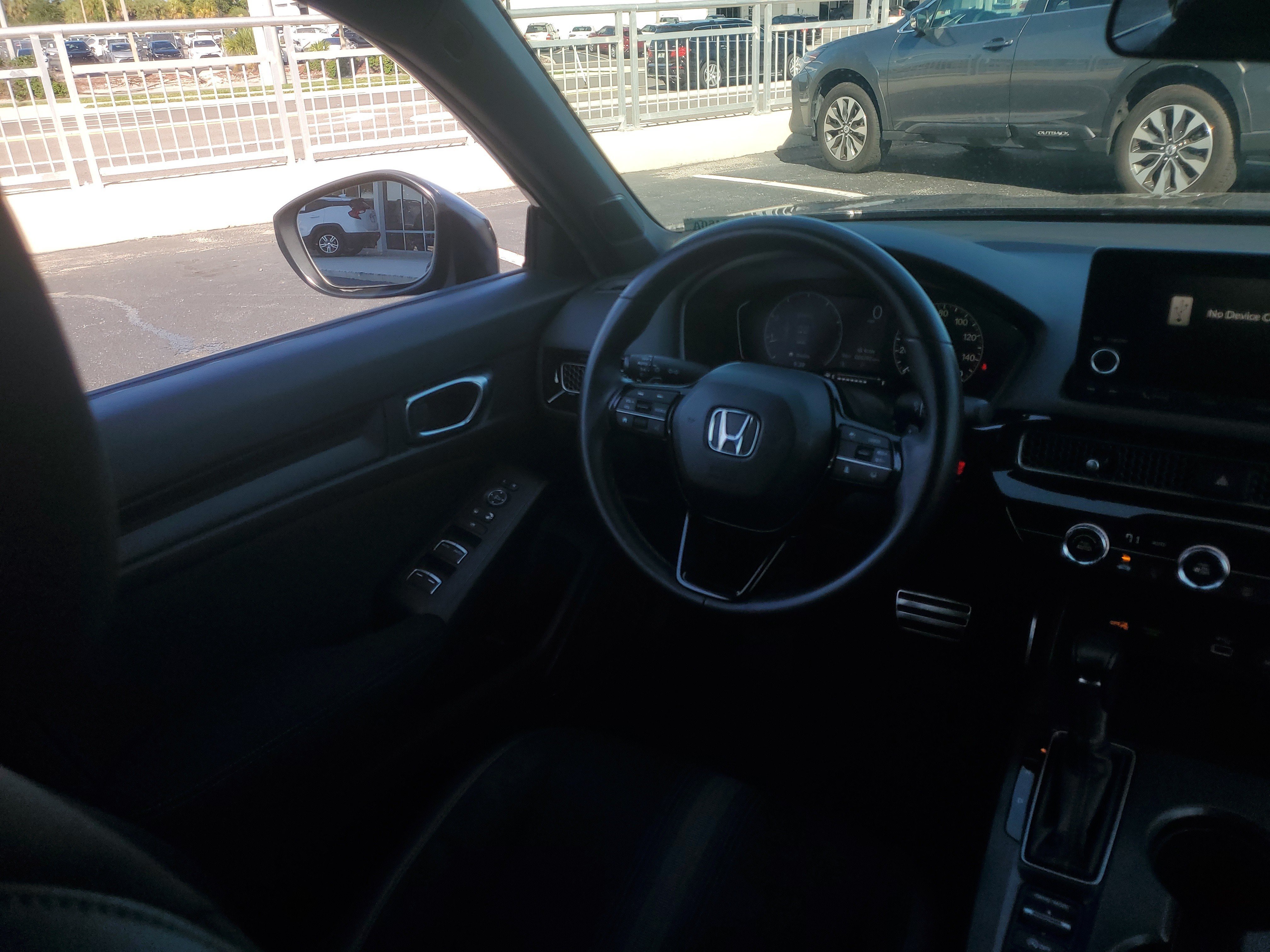 Used 2024  Honda Sport image 19