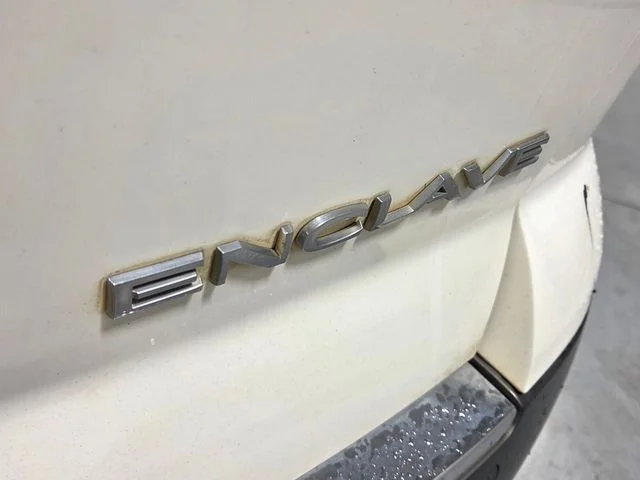 Used 2012 White Buick Leather Group image 12