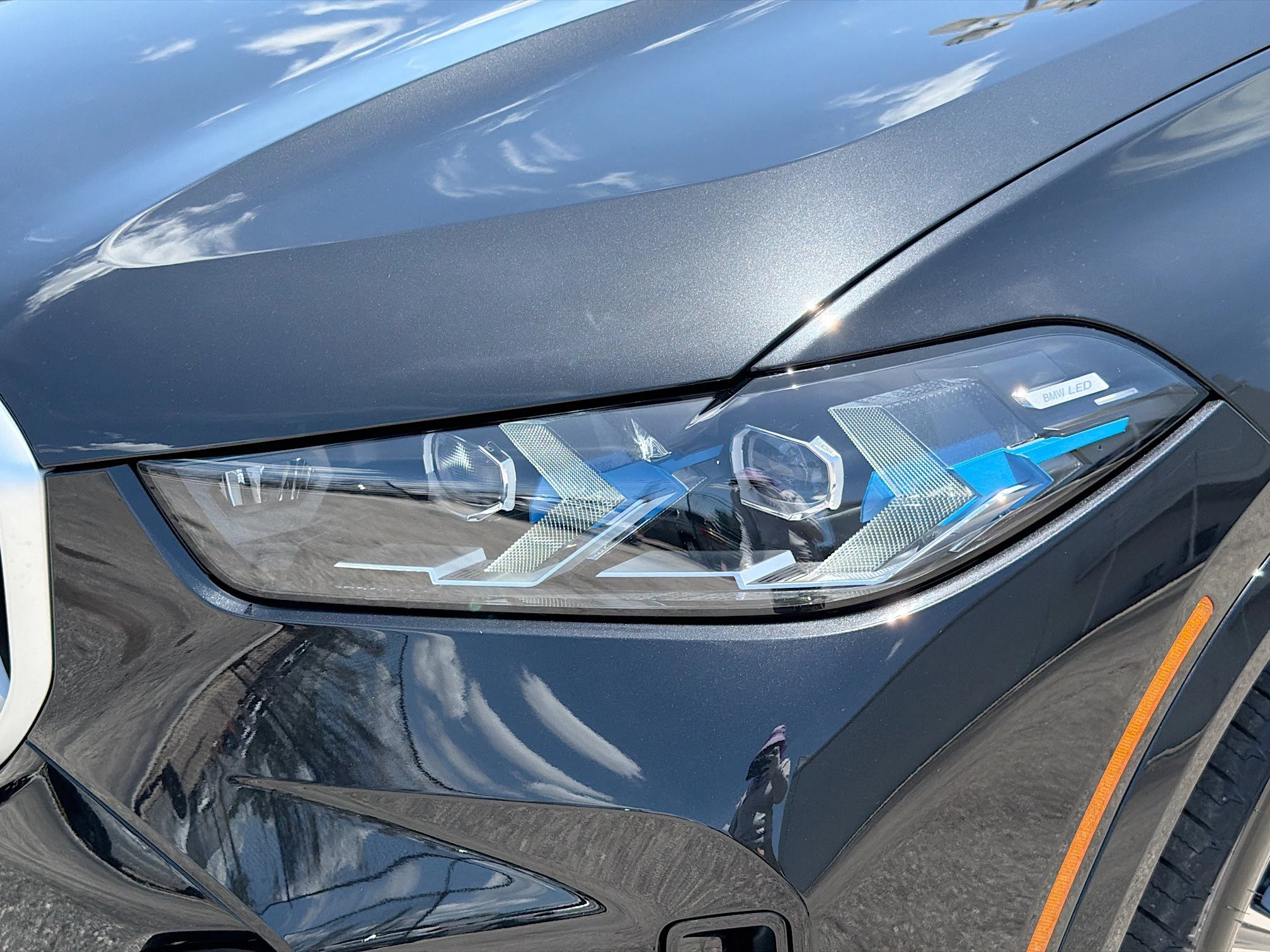 New 2026 Black Sapphire Metallic BMW xDrive40i image 9