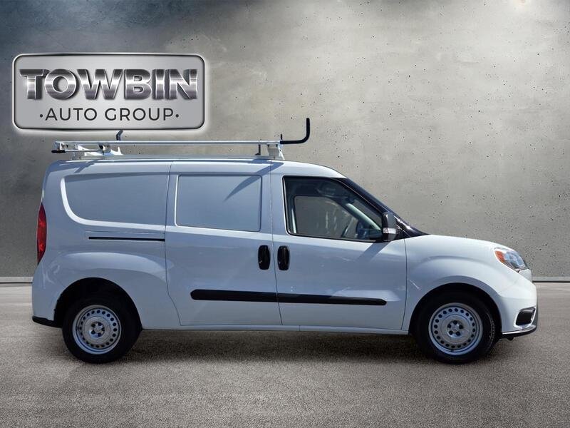 Used 2022 White Ram Base image 3