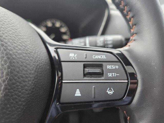 Used 2025 Urban Gray Pearl Honda  image 14