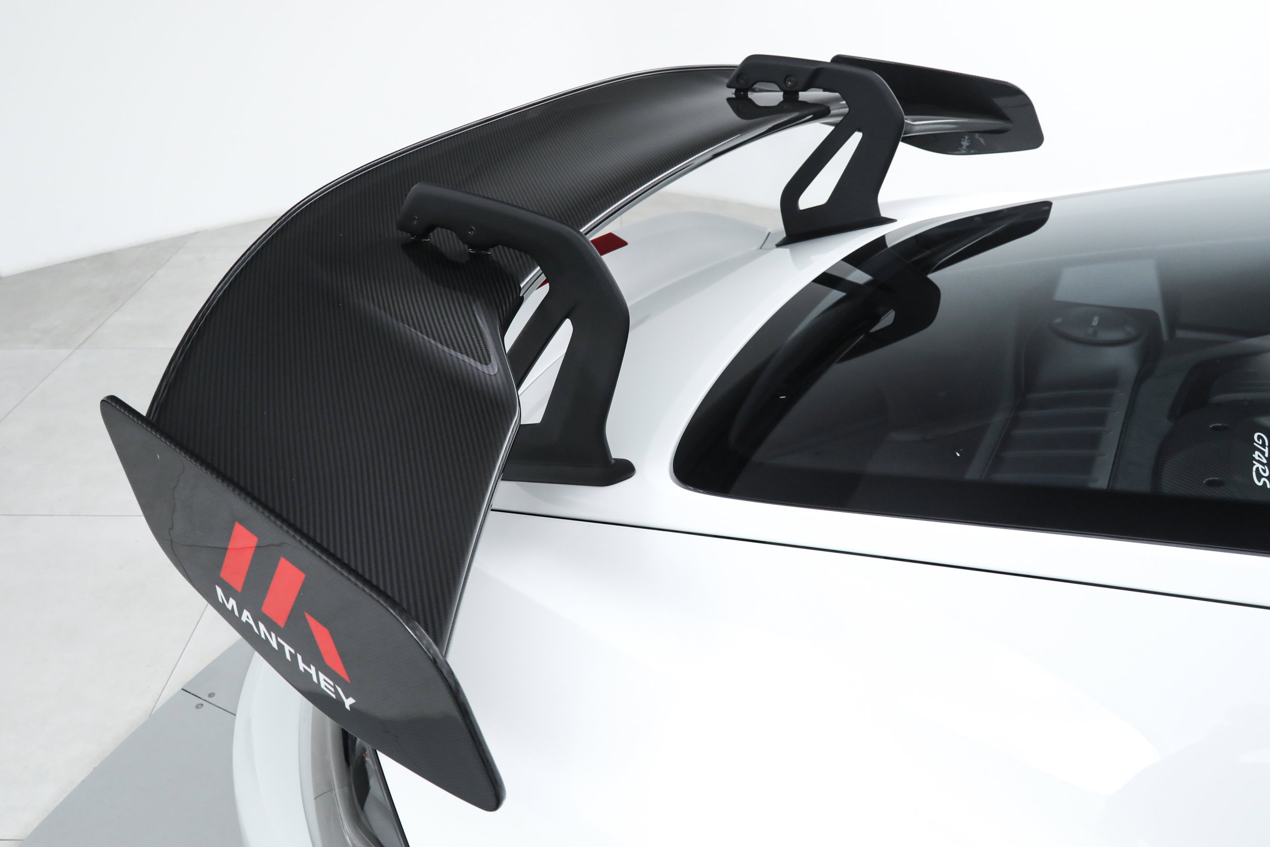 Used 2025 White Porsche GT4 RS Coupe image 13