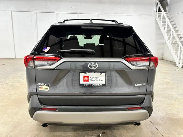 Used 2025 Gray Toyota Limited image 6