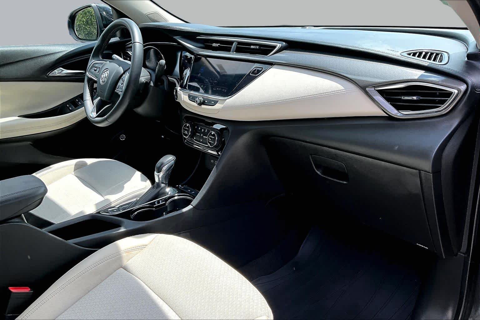 Used 2023 Ebony Twilight Metallic Buick Select image 19