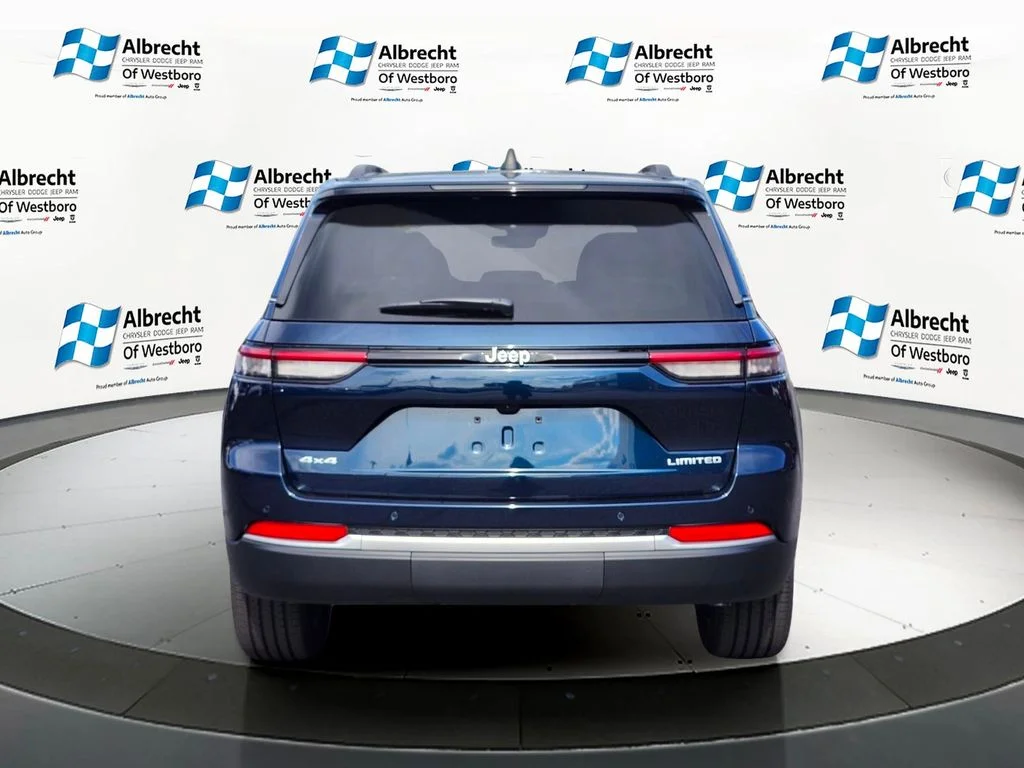 New 2026 Fathom Blue Pearlcoat Jeep Limited image 4