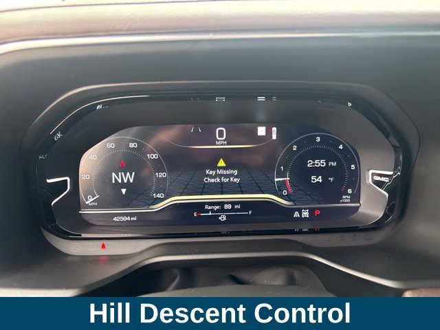 Used 2022 HUNTER METALLIC GMC Denali image 17