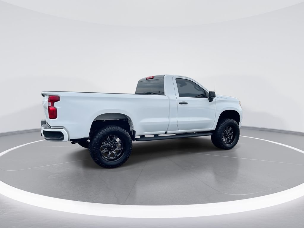 Used 2024 White Chevrolet WT image 8