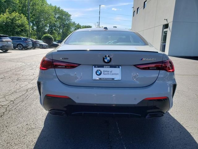 New 2027 Brooklyn Grey Metallic BMW M440i xDrive image 4