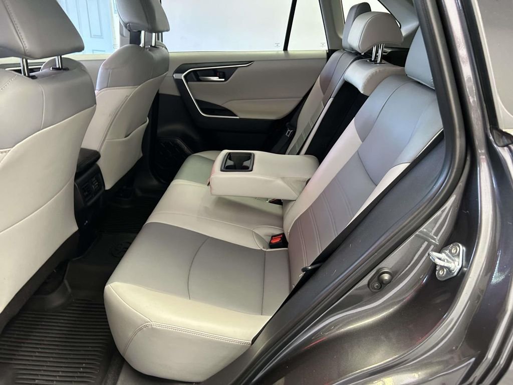 Used 2025 Gray Toyota XLE Premium image 16