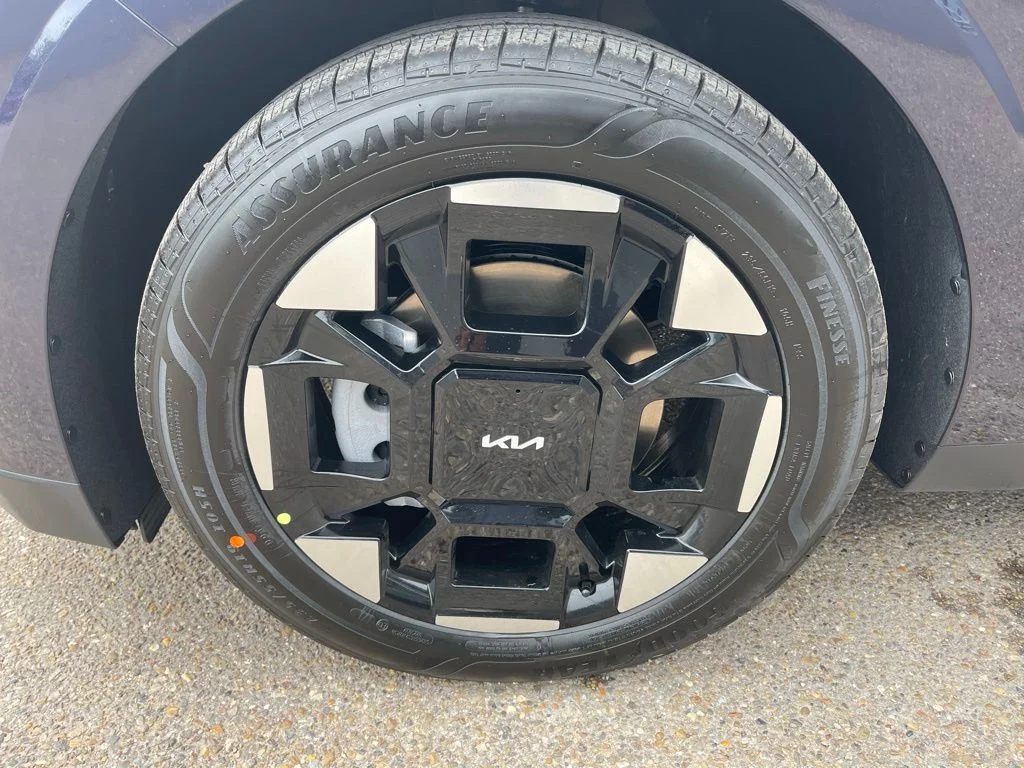 New 2026 Blue Kia EX image 32