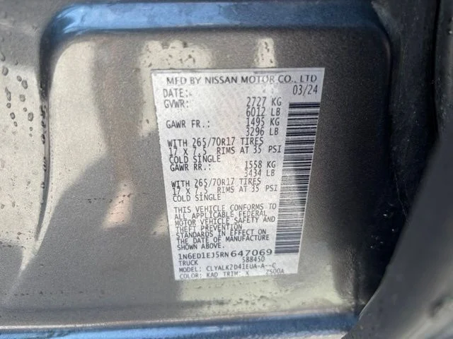 Used 2024 Gray Nissan PRO-X image 12