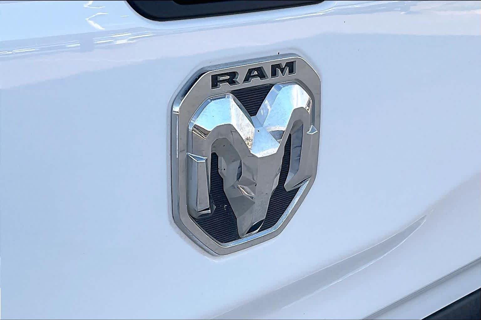 Used 2023 Bright White Clearcoat Ram Big Horn image 29