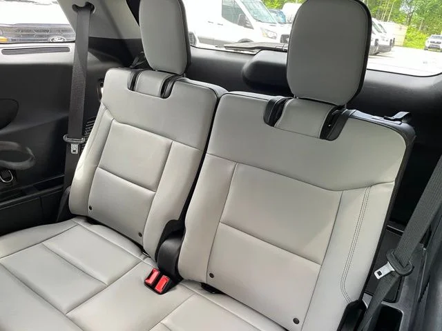 Used 2021 Black Ford XLT image 49