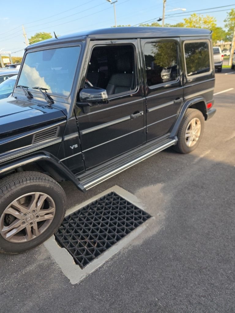 Used 2013 Black Mercedes-Benz G 550 image 2