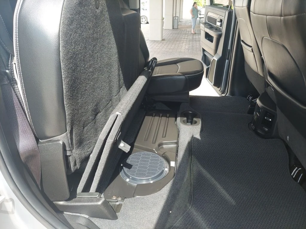 Used 2024 Silver Ram Laramie image 42