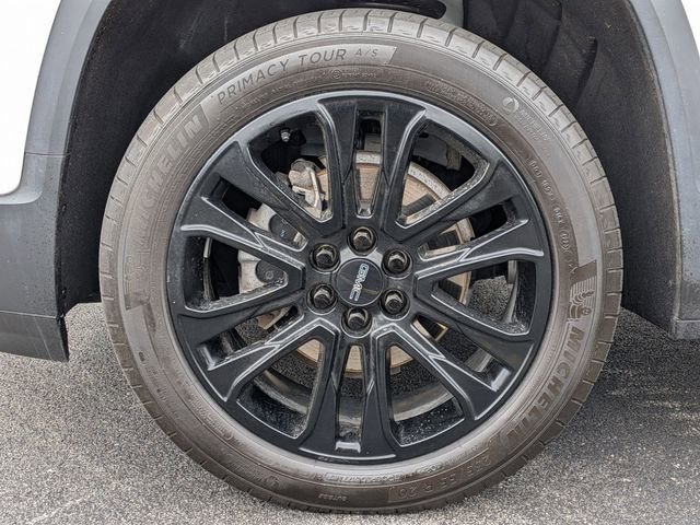 2023 GMC Acadia SLE - Photo 10