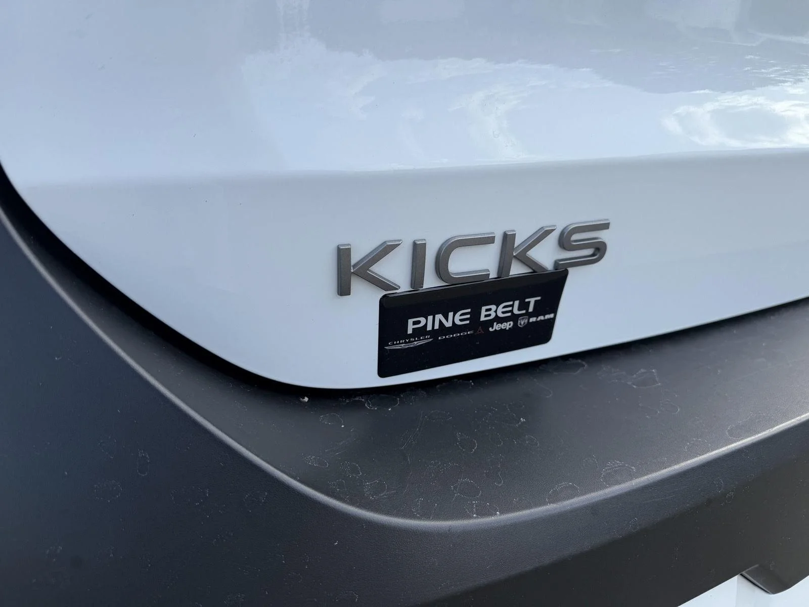 Used 2025 Fresh Powder Nissan SV image 24