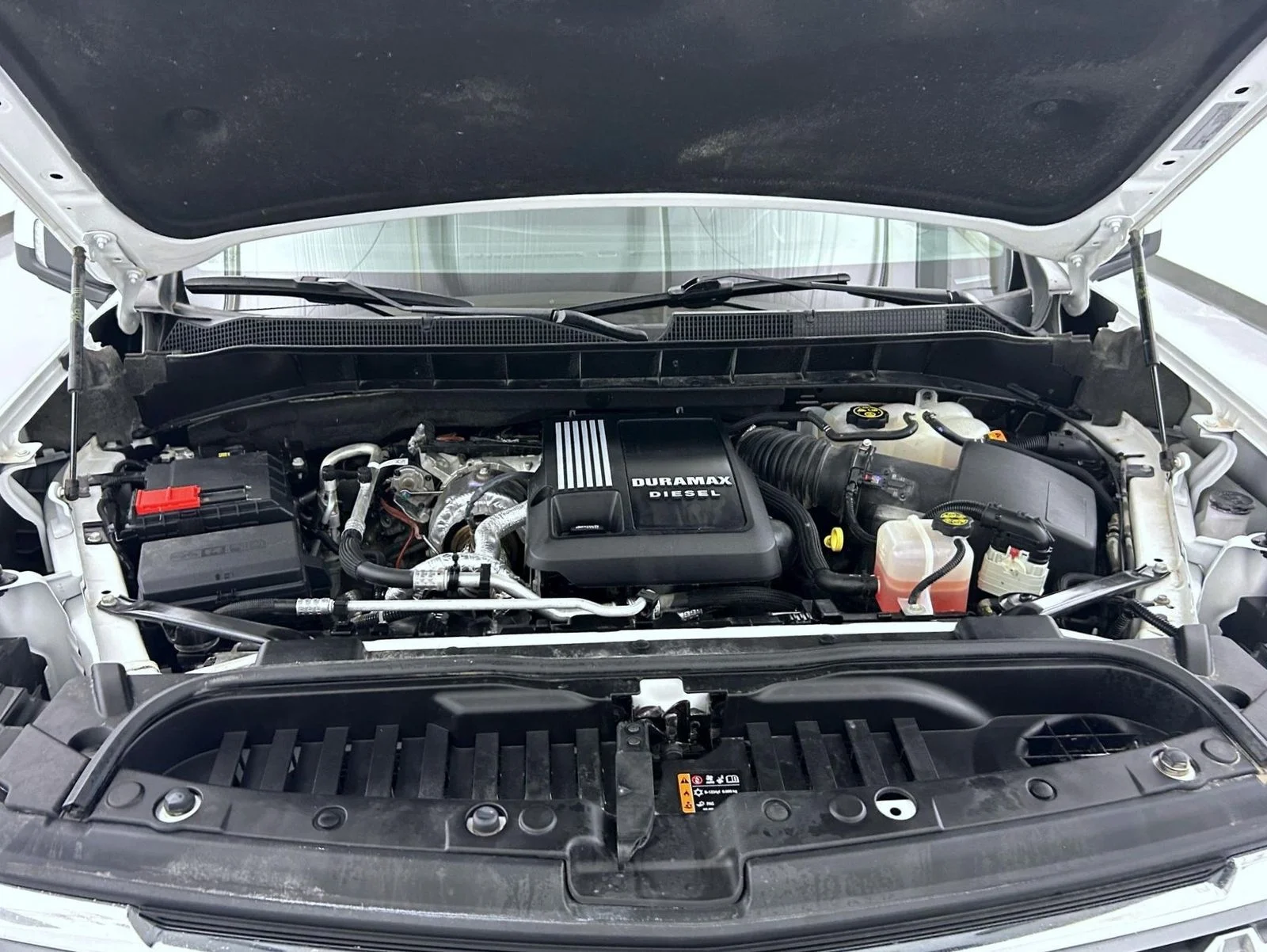 Used 2023 White Chevrolet LTZ image 25
