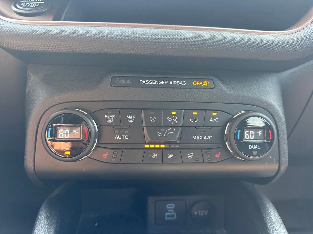 Used 2021 Brown Ford Outer Banks image 17