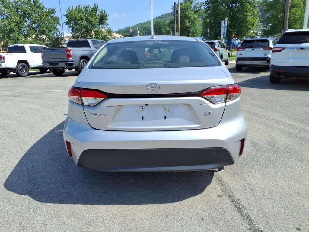 Used 2023 Classic Silver Metallic Toyota LE image 6