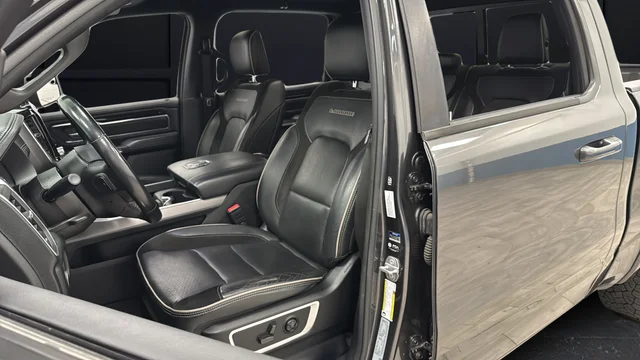 Used 2021 Crystal Metallic Ram Laramie image 9