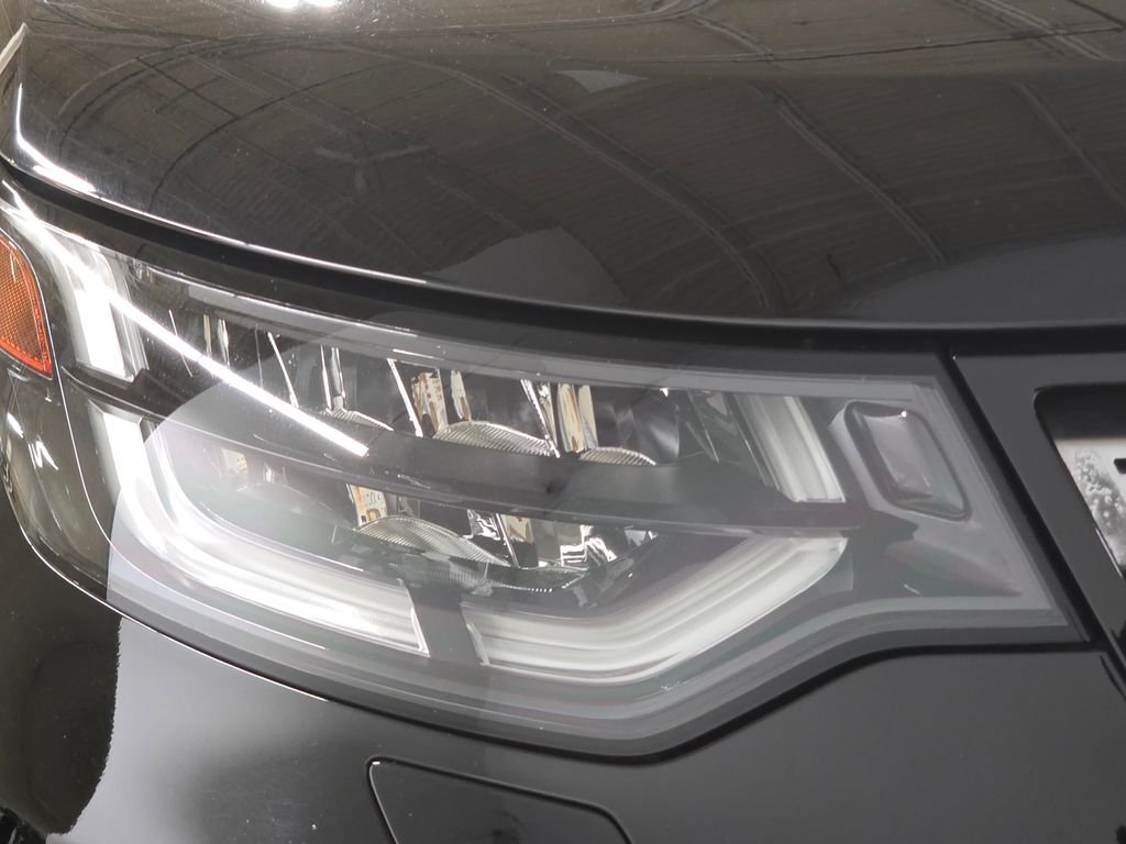 Used 2019 Black Land Rover HSE image 13