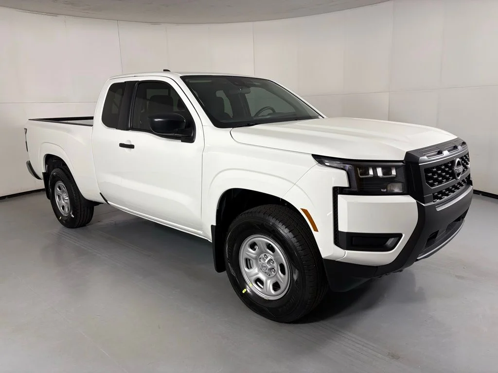 New 2026 Glacier White Nissan King Cab® S image 2