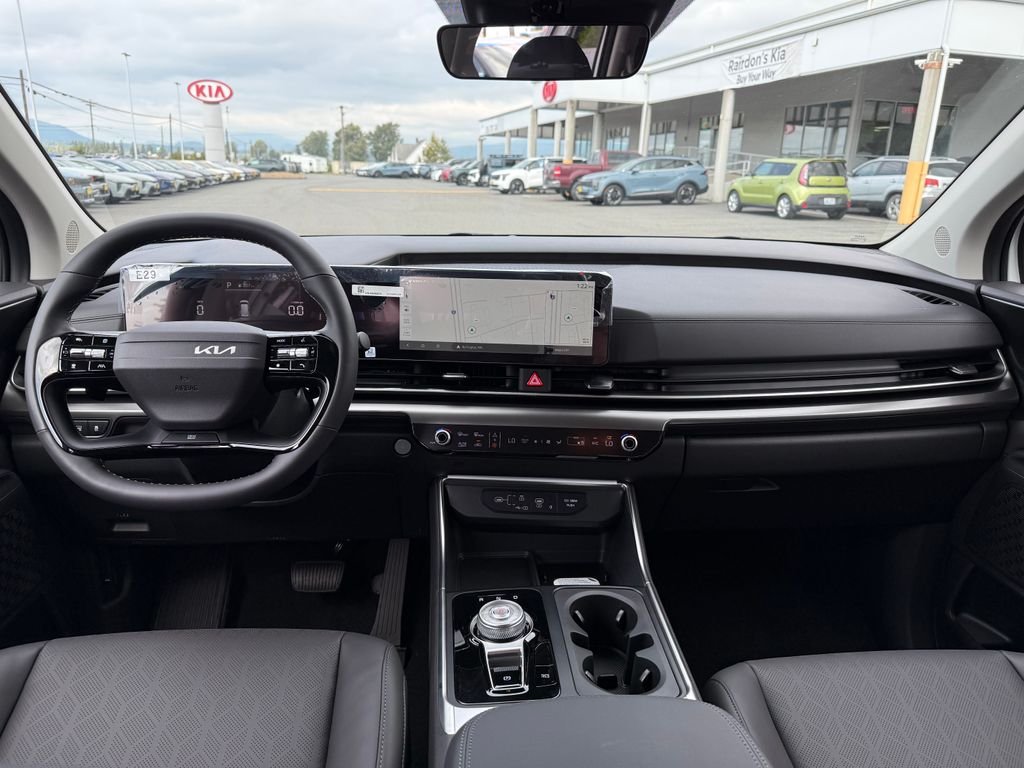 New 2027 White Kia EX image 20