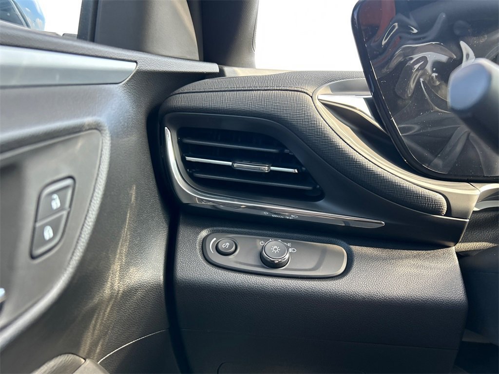 2026 BUICK ENVISTA - Image 16