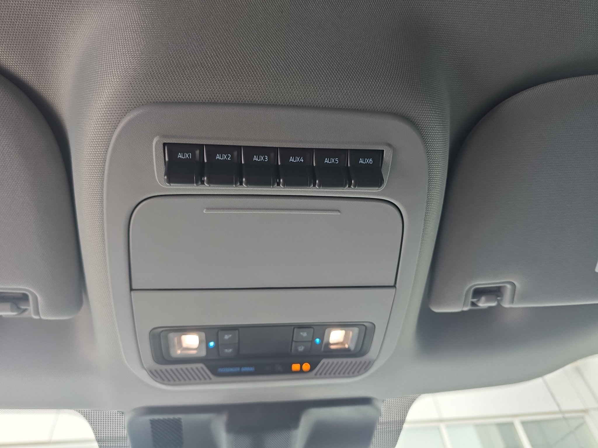 Used 2026 White Ford 3S image 25