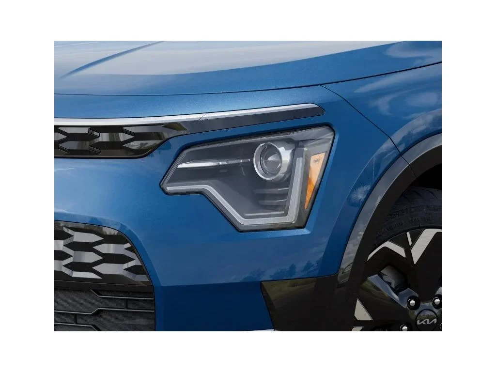 New 2026 Mineral Blue Kia WIND image 10